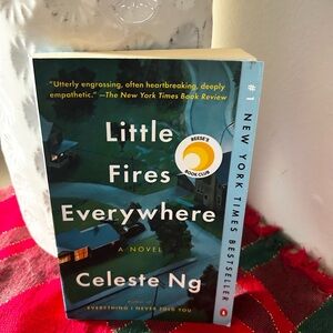 Little Fires Everywhere by Celeste Ng Novel Soft Cover Book